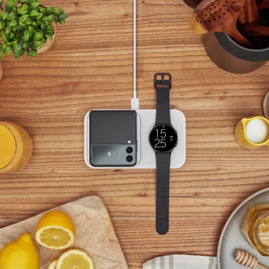 15W Dual Wireless Charger with Travel Adapter – Fast Charging Pad for Smartphones, Smartwatch & Earbuds (Qi-Compatible)